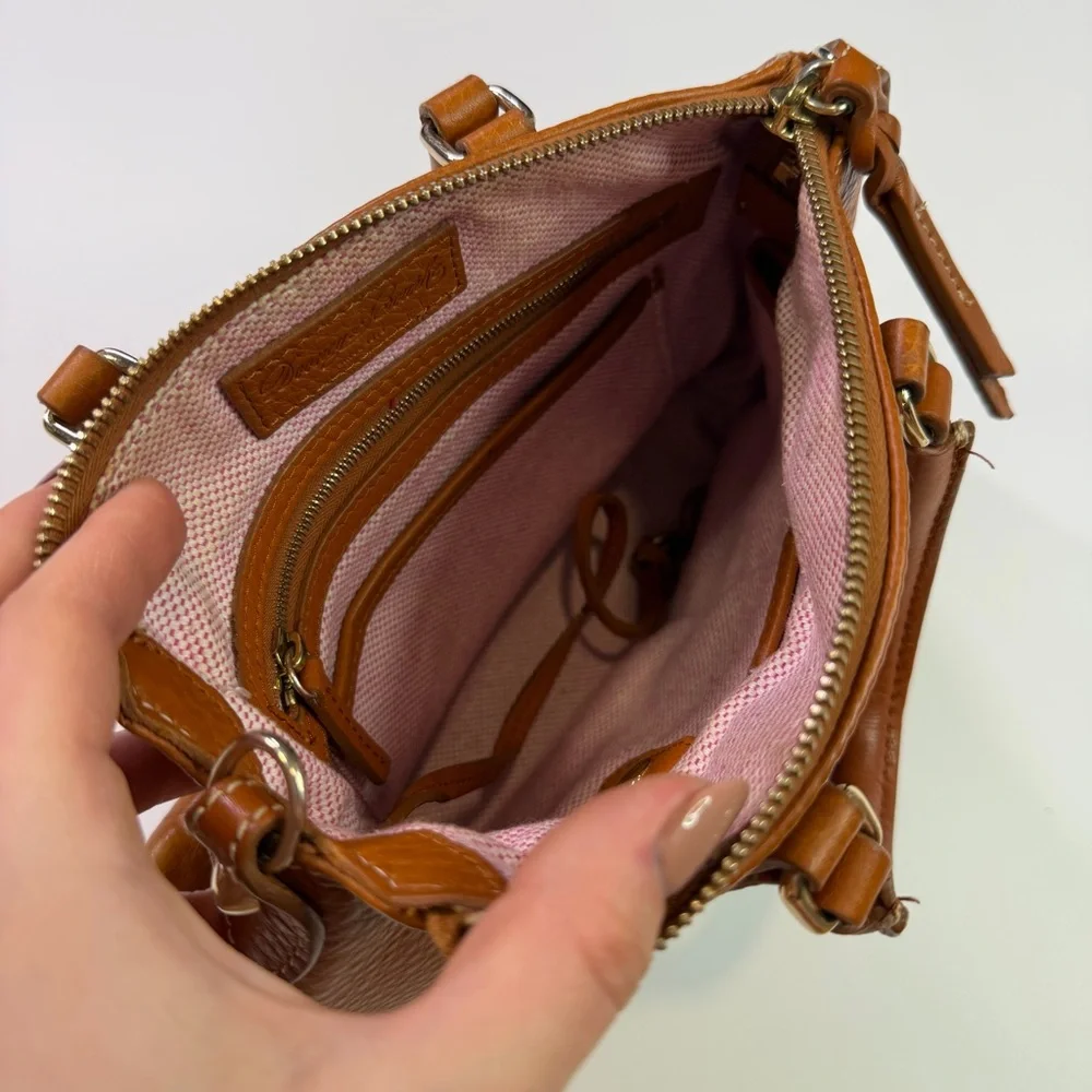 Dooney & Bourke Vintage Pebbled Tan Leather Handbag Y2K Preppy Quiet Luxury Zip - Picture 8 of 13